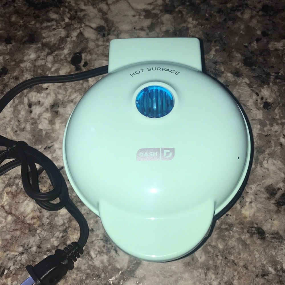 NWOT Dash Mini Waffle Maker - Aqua